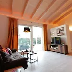 Auszeit - Stilvoller Mit Parkplatz - Zentrumsnah Nyaraló
