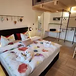 Nyaraló Auszeit - Stilvoller Mit Parkplatz - Zentrumsnah *
